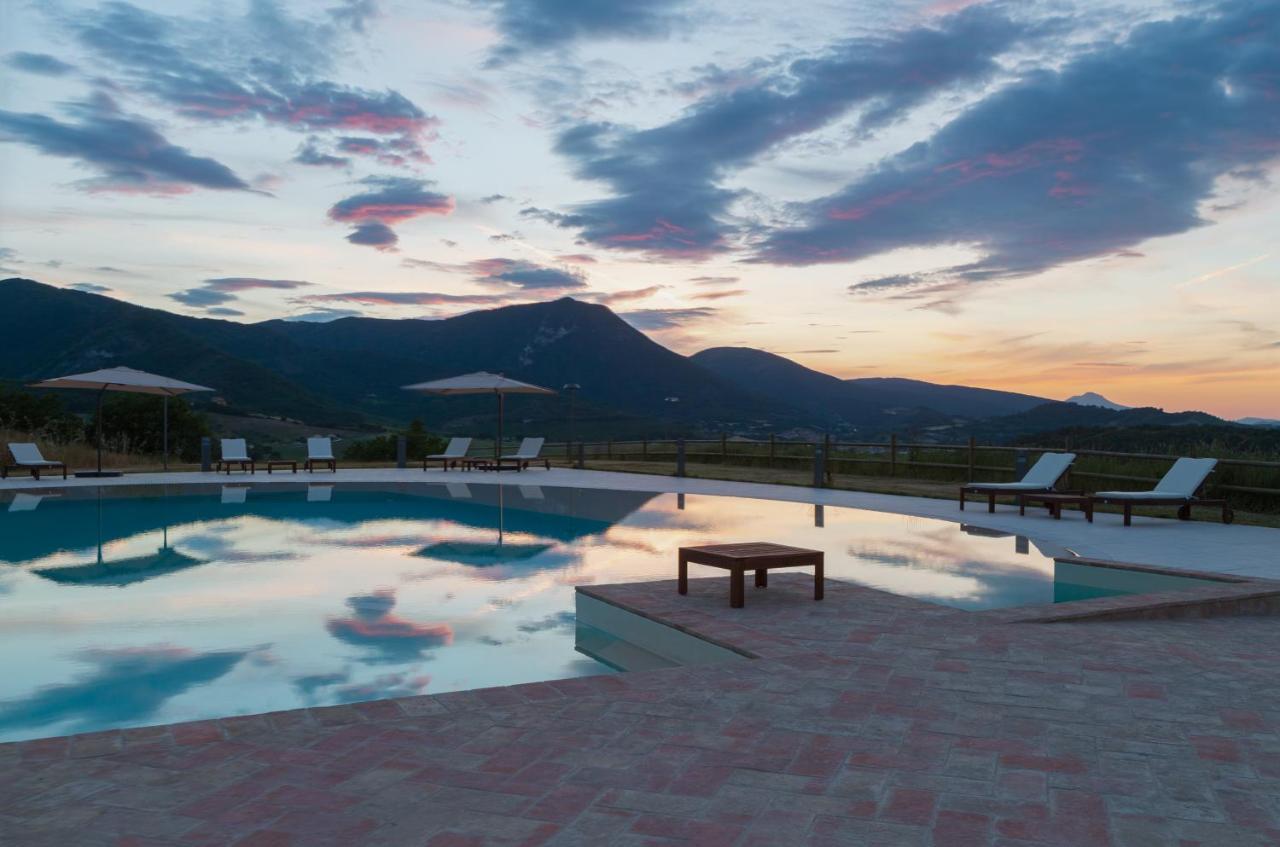 Tenuta Grimaldi Wine Resort Matelica Exterior photo
