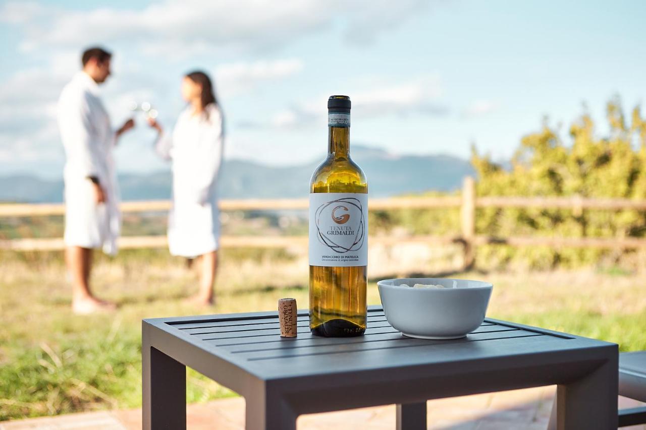 Tenuta Grimaldi Wine Resort Matelica Exterior photo